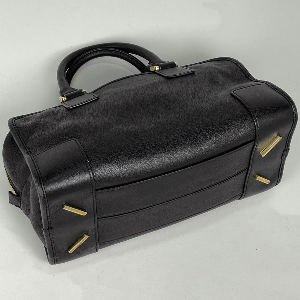 Loewe Amazona 28 2-Way Shoulder Bag Anagram Leather Black — view 2