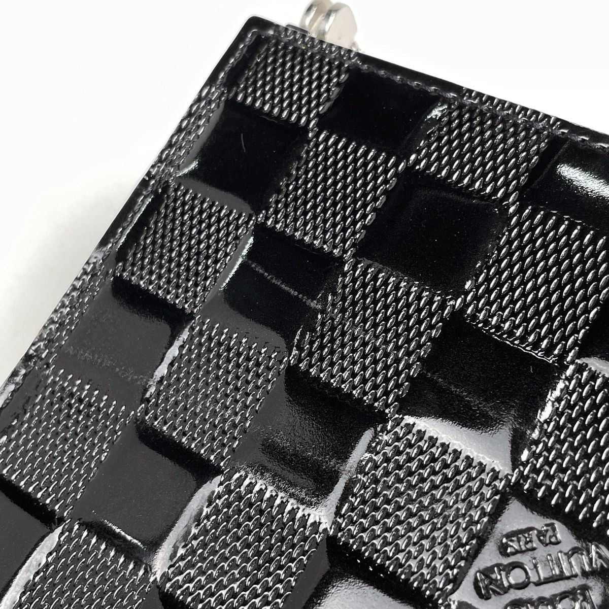 Louis Vuitton Ange MM Enamel Patent Leather Handbag Damier Vernis Noir Black — view 4
