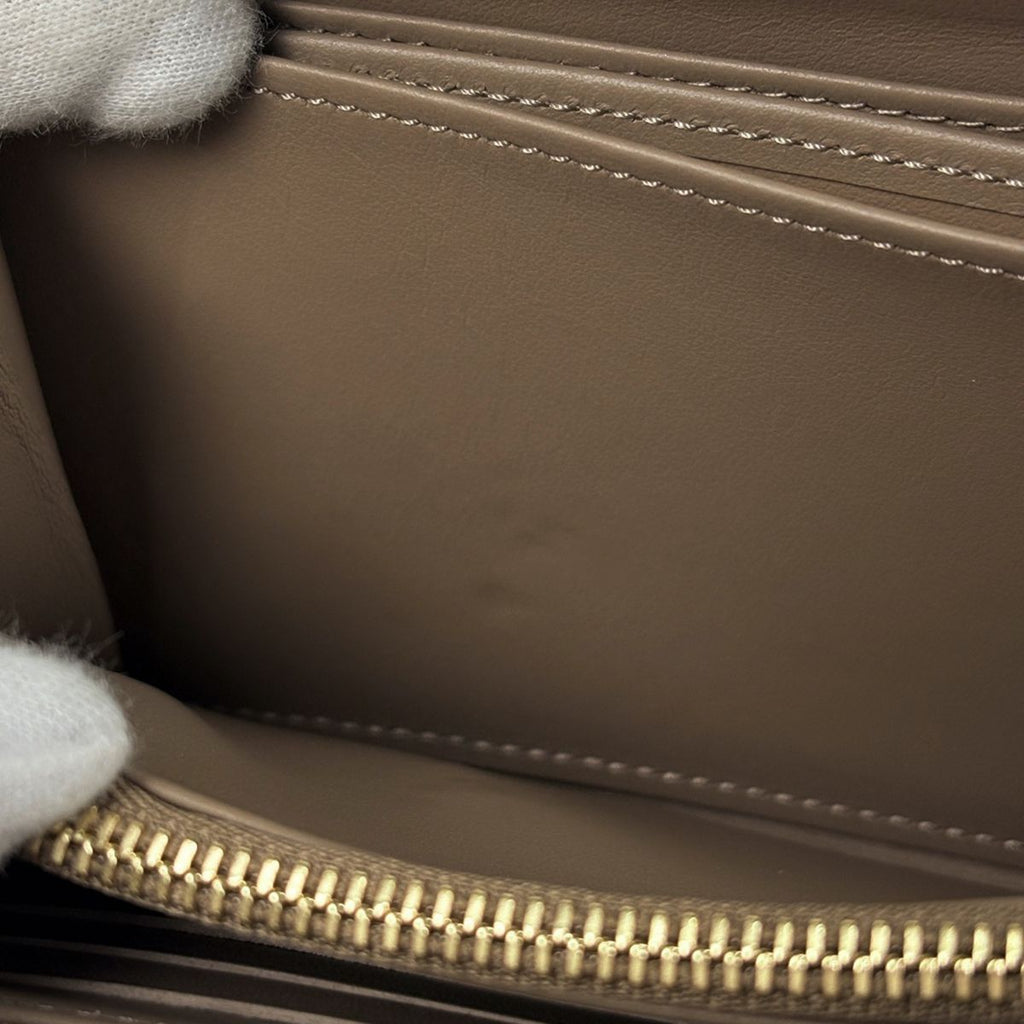 Louis Vuitton Zippy Wallet Coussin Embossed Monogram Leather Taupe — view 6