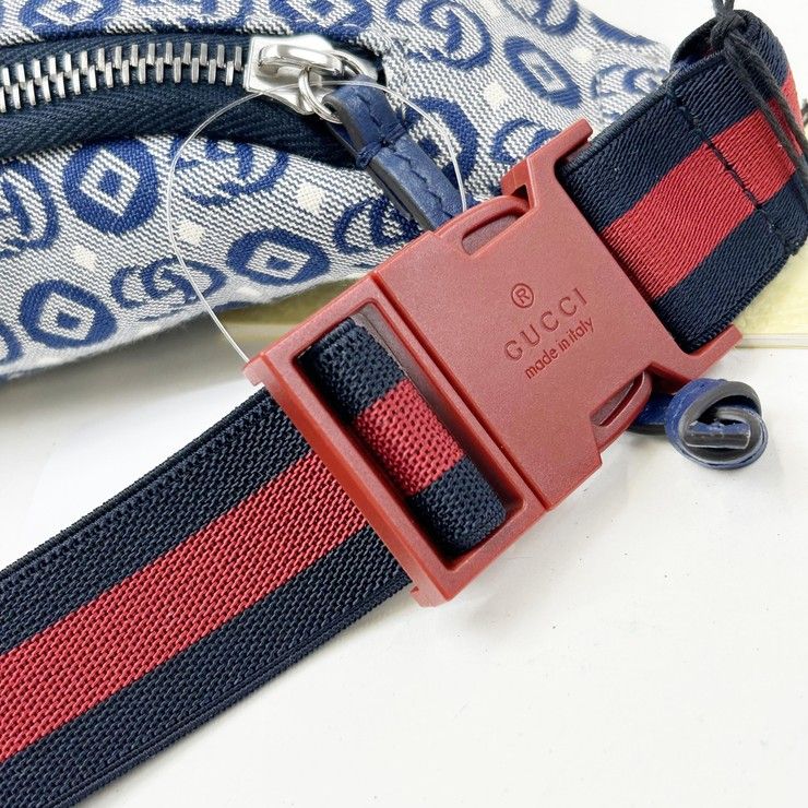 Gucci Waist Bag Children's Blue Canvas Star GG Logo — view 6