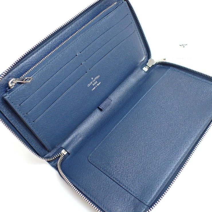 Louis Vuitton Wallet Zippy Organizer Blue Marine Taiga Zip Around Travel Case — view 4
