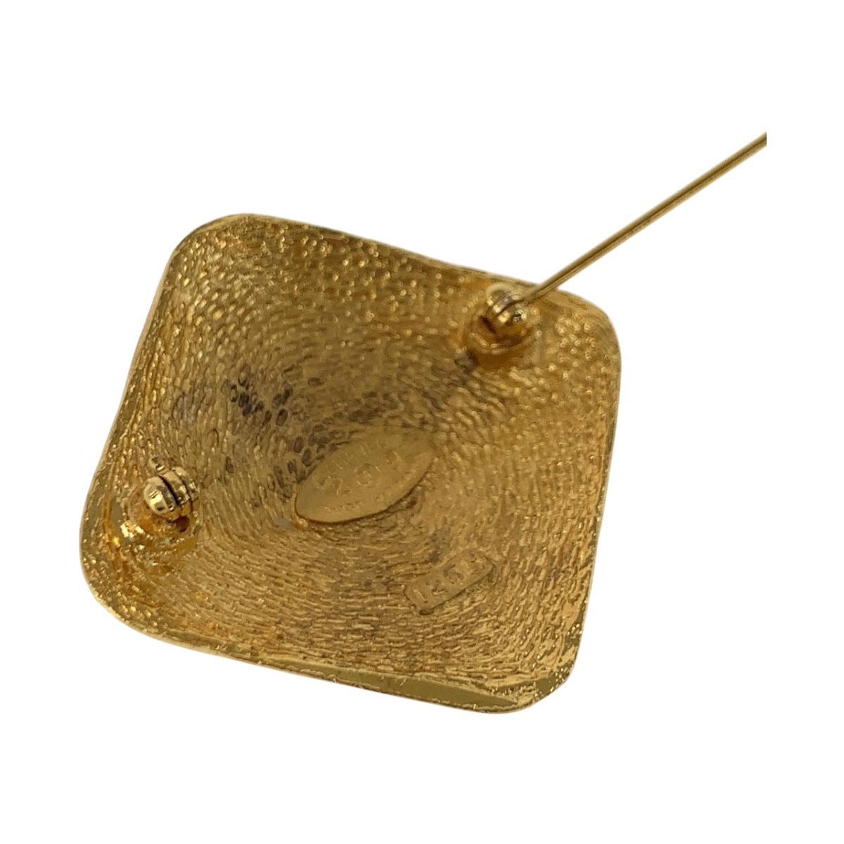 Chanel Vintage CC Logo Gold Plated Brooch 29 Engraved — view 4