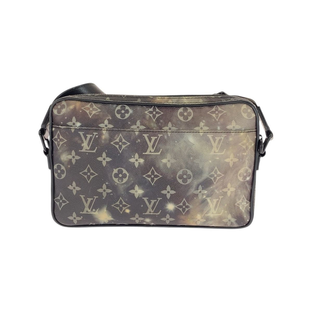 Louis Vuitton Monogram Galaxy Alpha Messenger Gray Shoulder Bag — view 2