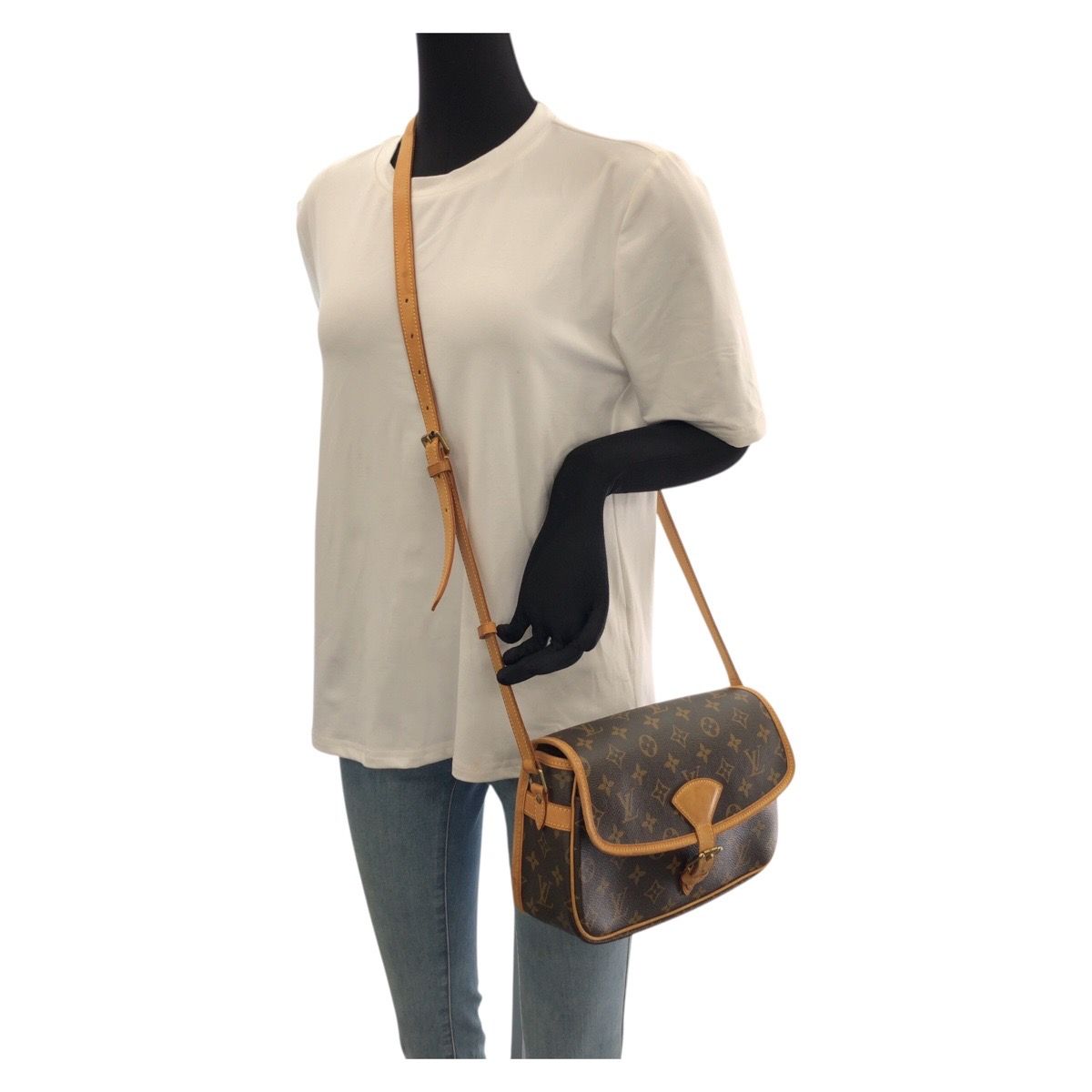 Louis Vuitton Monogram Sologne Brown Leather Shoulder Bag — view 7