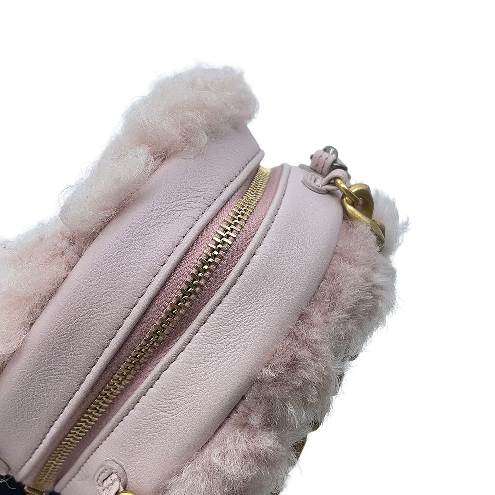 Chanel Chain Shoulder Bag 19 CC Logo — view 8