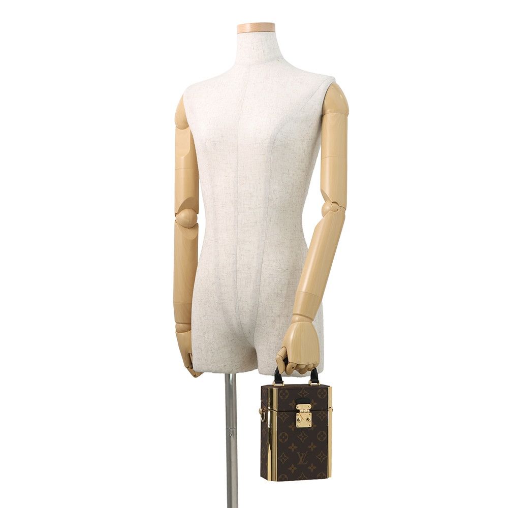 Louis Vuitton Monogram Camera Box 2-Way Shoulder Bag — view 4