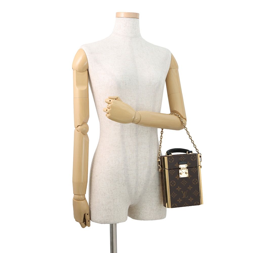 Louis Vuitton Monogram Camera Box 2-Way Shoulder Bag — view 5