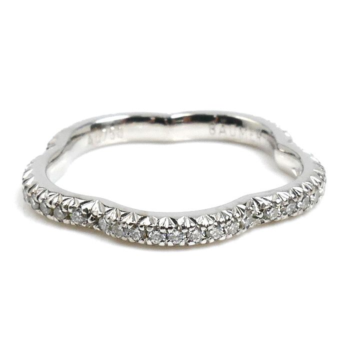 Chanel 18k White Gold Camellia Diamond Ring 48 — view 4