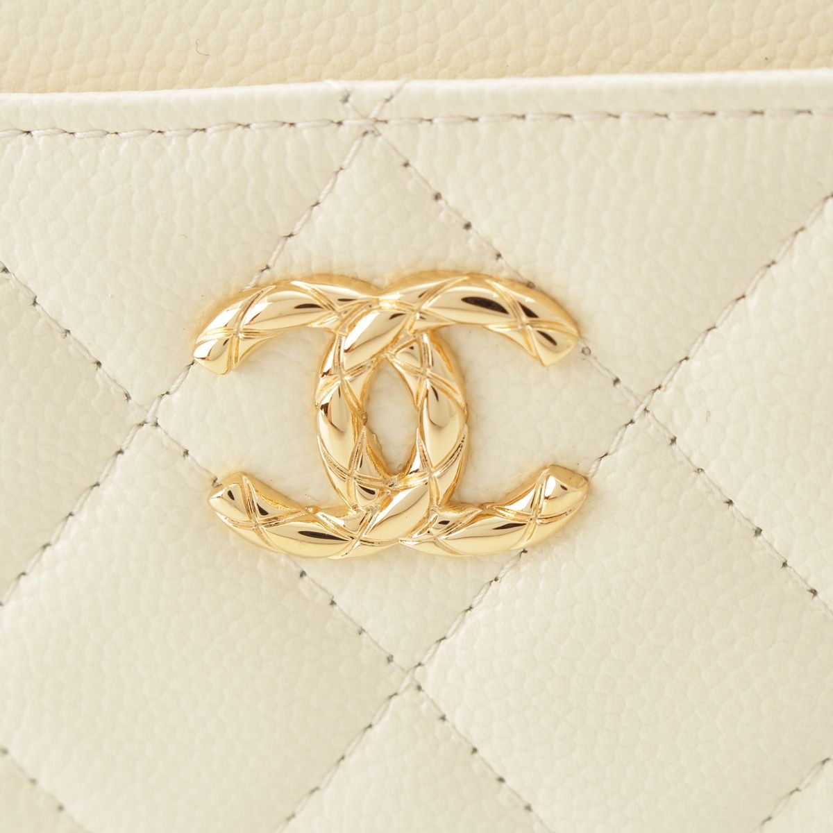 Chanel Caviar Leather Fragment Coin Card Case Compact Wallet White — view 5