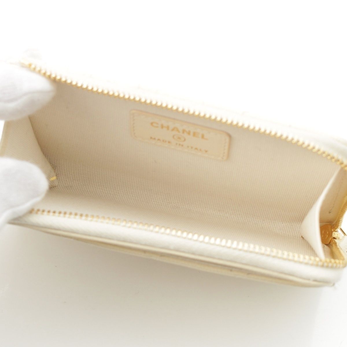 Chanel Caviar Leather Fragment Coin Card Case Compact Wallet White — view 3