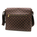 Louis Vuitton Damier District MM Wallet — view 3