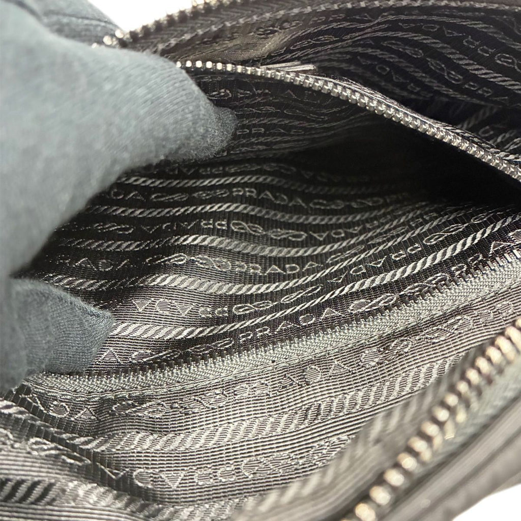 Prada Re-Nylon Sapphia Leather Belt Bag Black — view 9