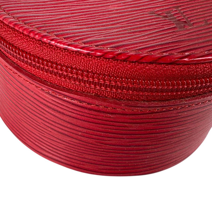 Louis Vuitton Pouch Ecrin Bijou — view 8