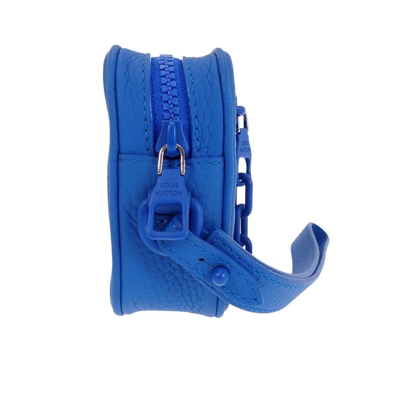 Louis Vuitton Pochette Volga Clutch Taurillon Leather Blue — view 3