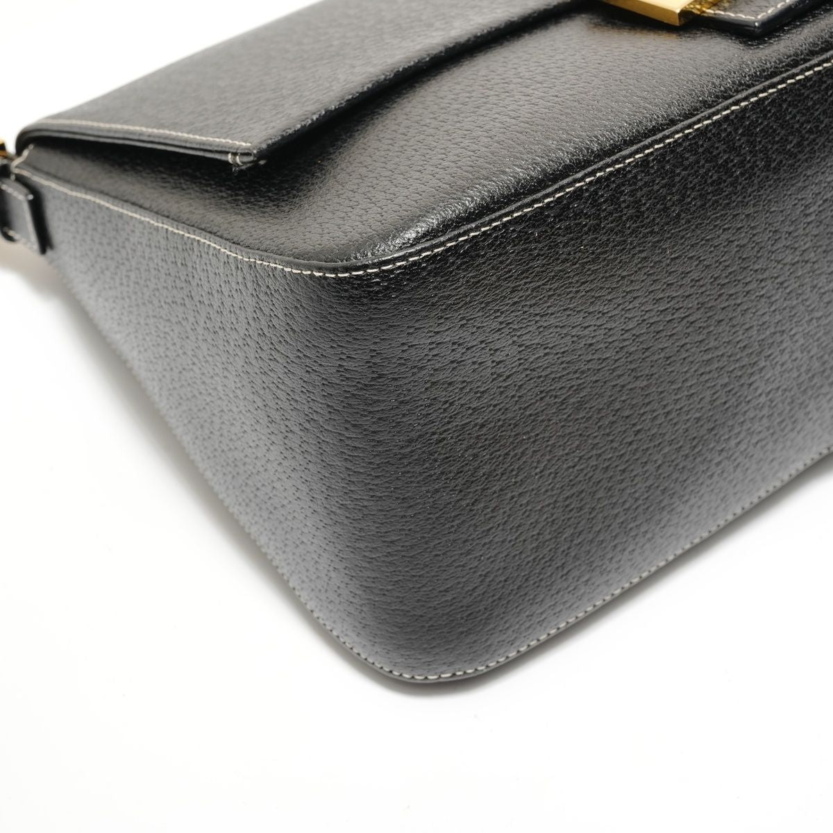 Fendi Shoulder Bag Mamma Bucket Leather — view 5