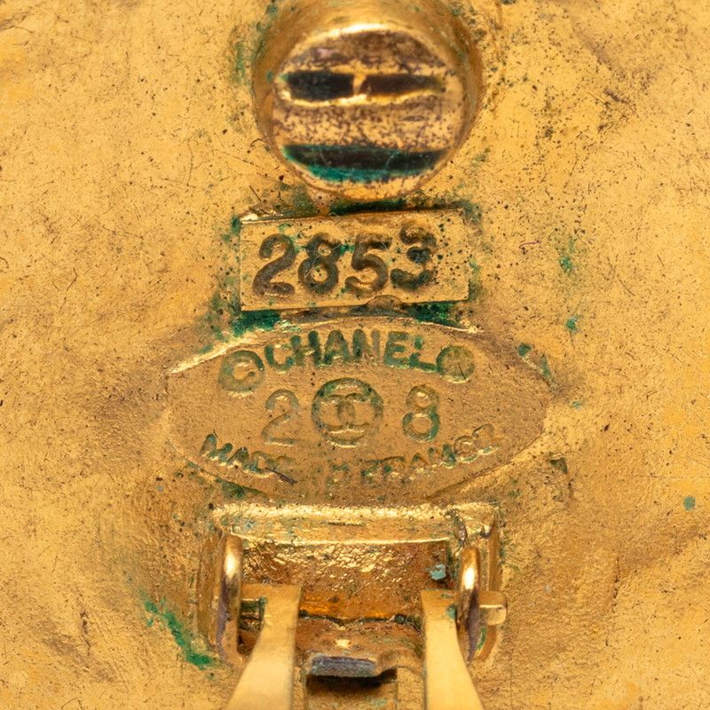 Chanel Vintage CC Logo Circle Earrings Gold Plated — view 6