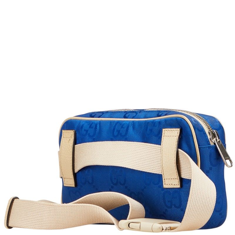 Gucci GG Nylon Off the Grid Belt Bag Gray Beige — view 2