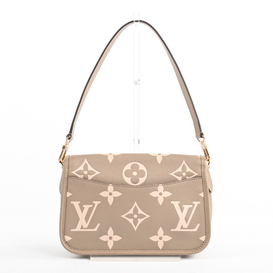 Louis Vuitton Shoulder Bag Diane — view 3