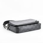 Louis Vuitton Shoulder Bag Trio Messenger — view 5