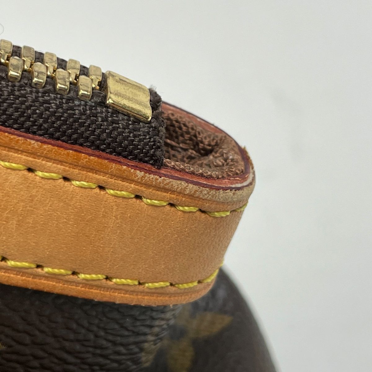 Louis Vuitton Tivoli PM Tote Monogram Brown — view 4