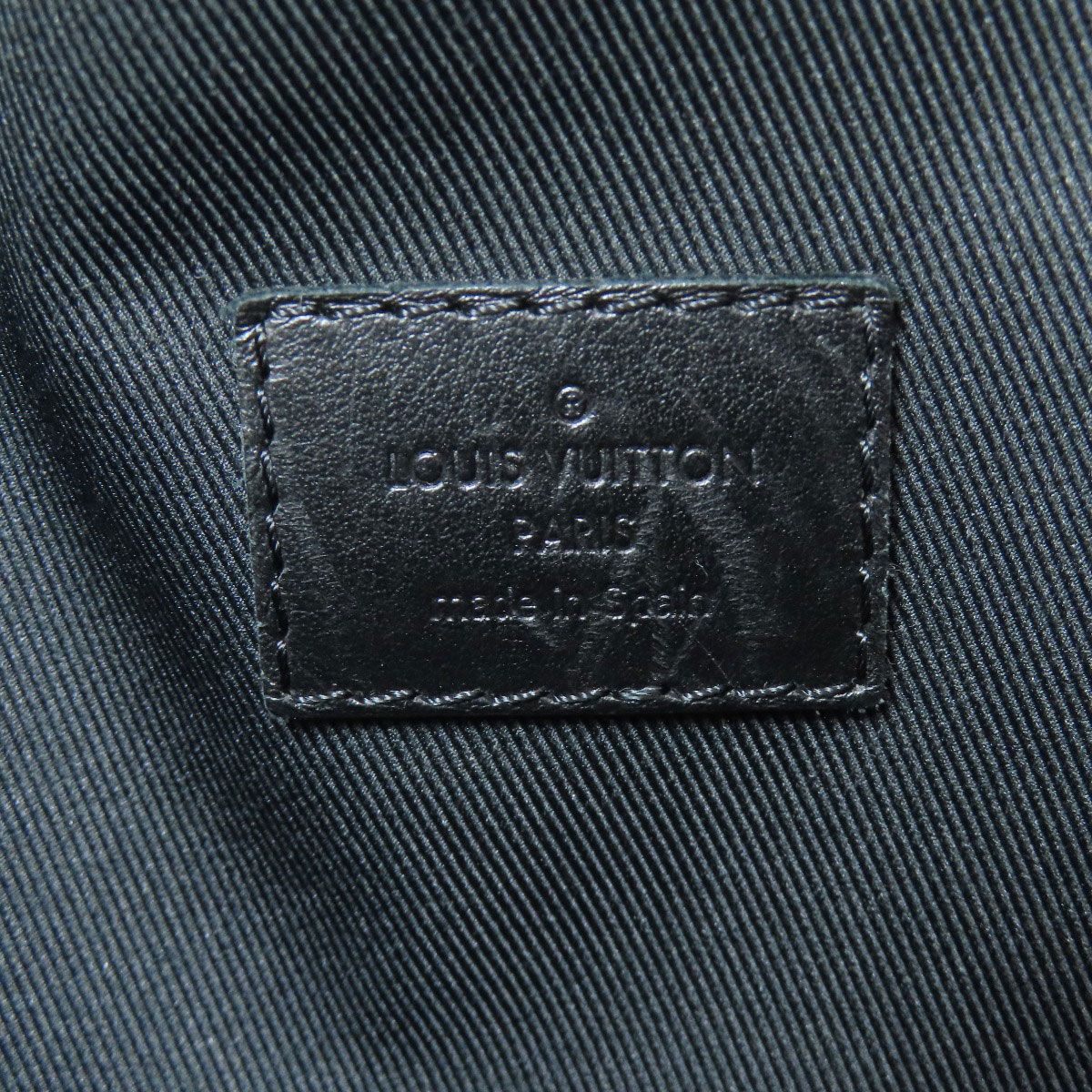 Louis Vuitton Discovery Bum Bag Monogram Eclipse — view 6
