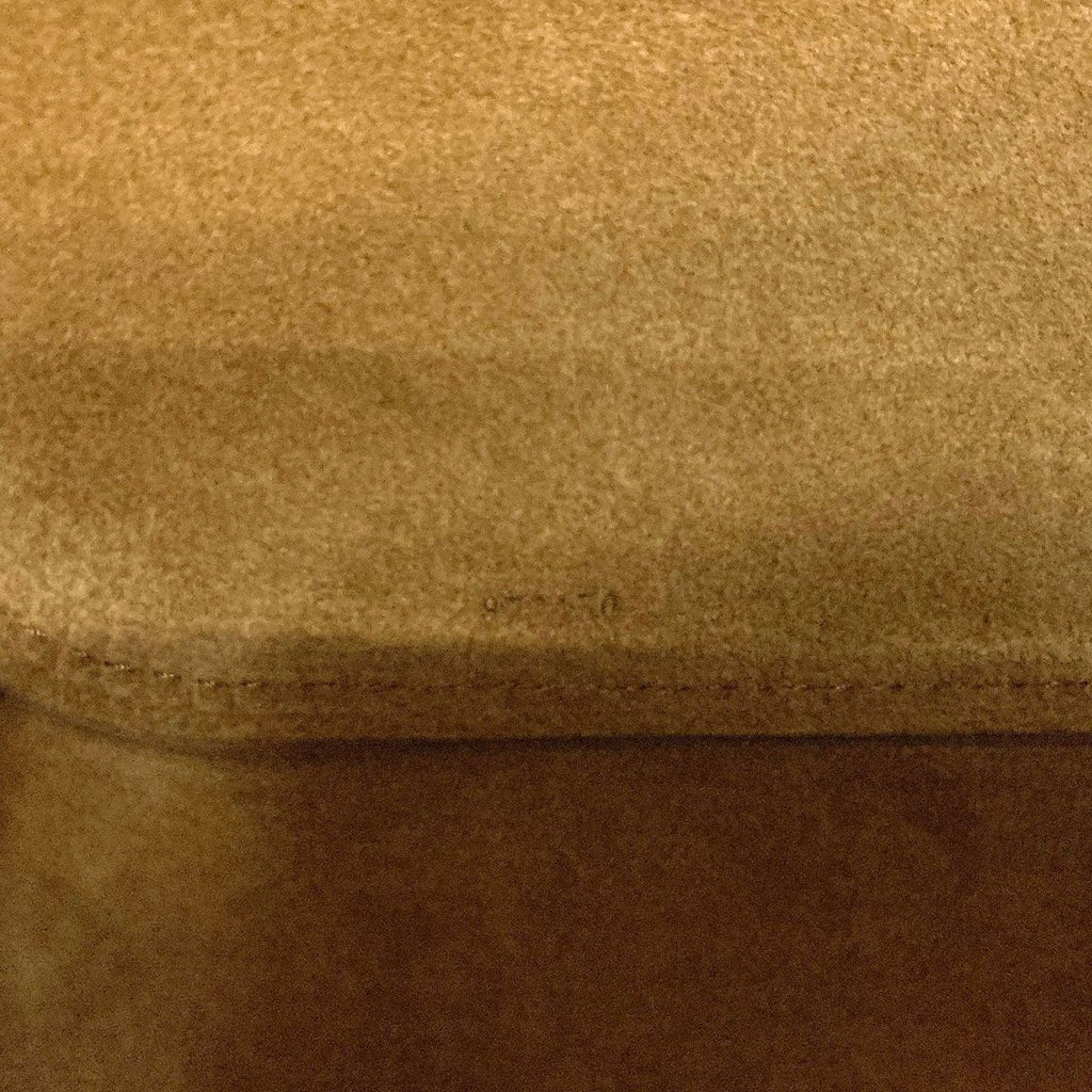 Loewe Pebble Bucket Bag Calf — view 7