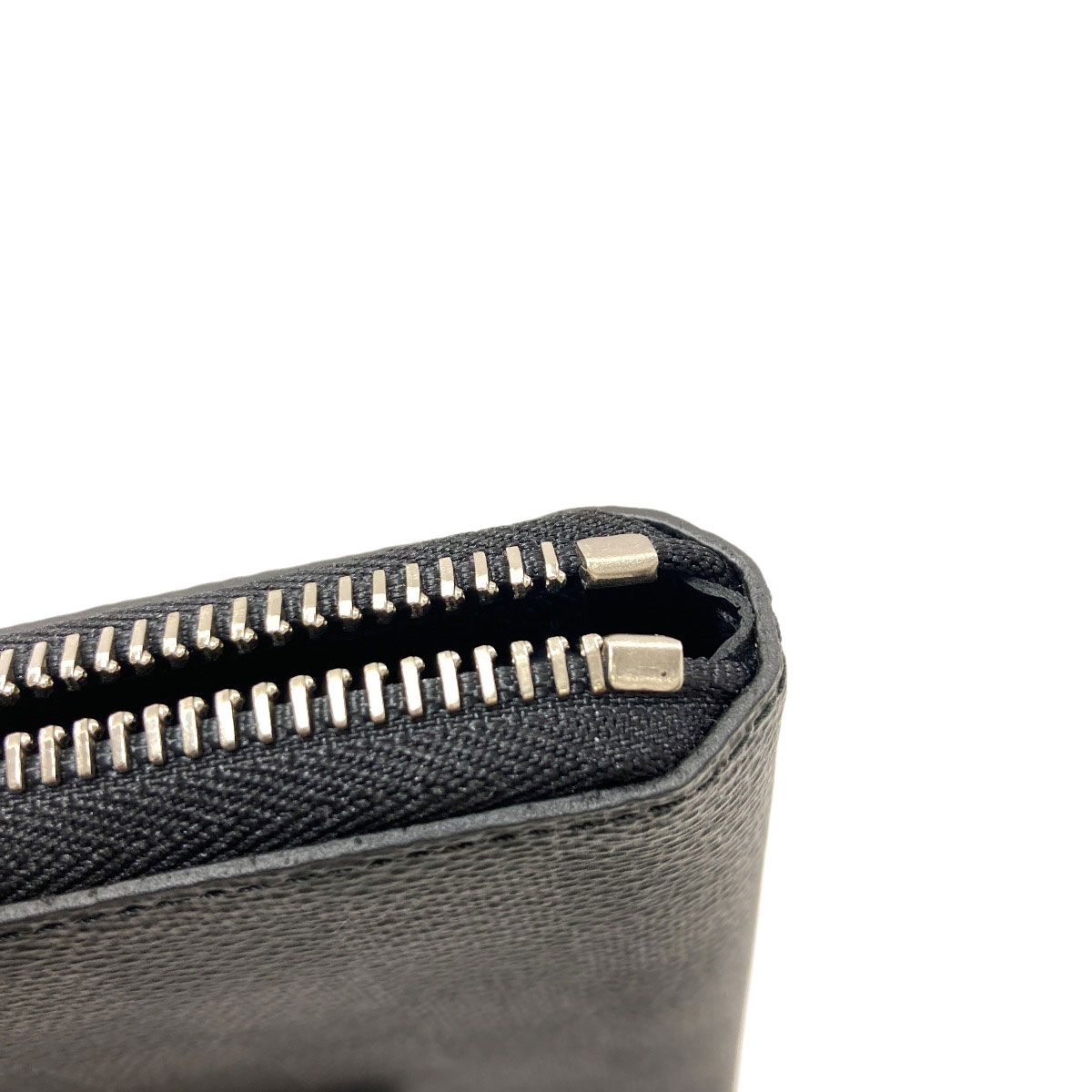 Louis Vuitton Zippy Wallet Vertical Damier Canvas — view 9