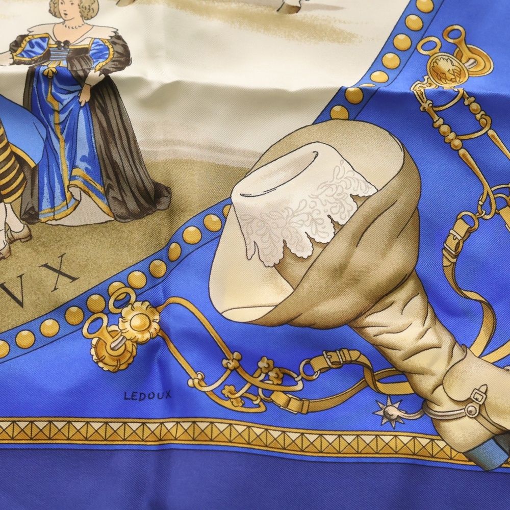 Hermes Presentation de Chevavx Carre 90 Silk Horse Print Scarf Blue — view 2