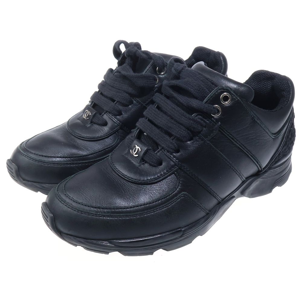 Chanel Leather Tweet Sneakers CC Logo Silver Black — view 2