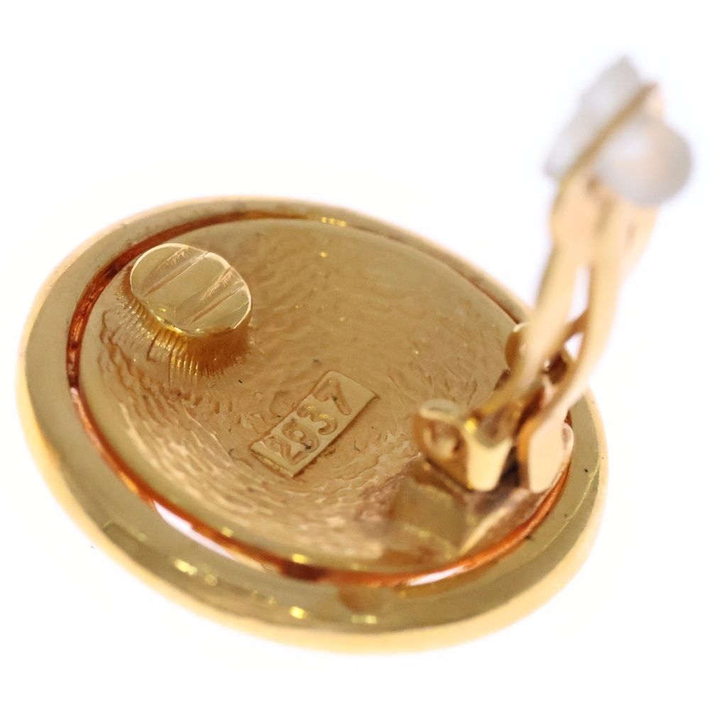 Chanel Vintage CC Logo Circle Earrings Gold — view 6