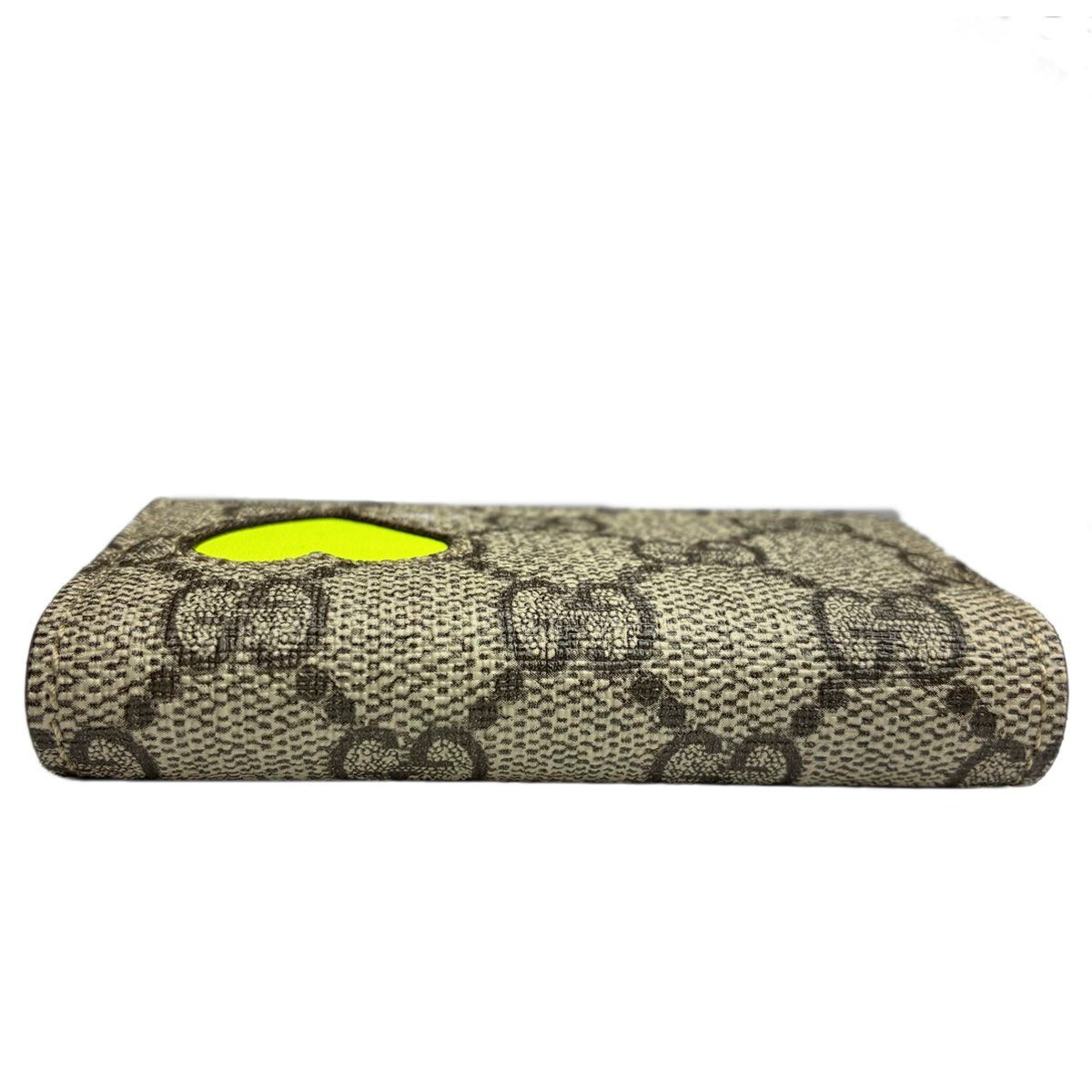 Gucci Key Case 6 Key Neon Heart GG Yellow Key Holder — view 6
