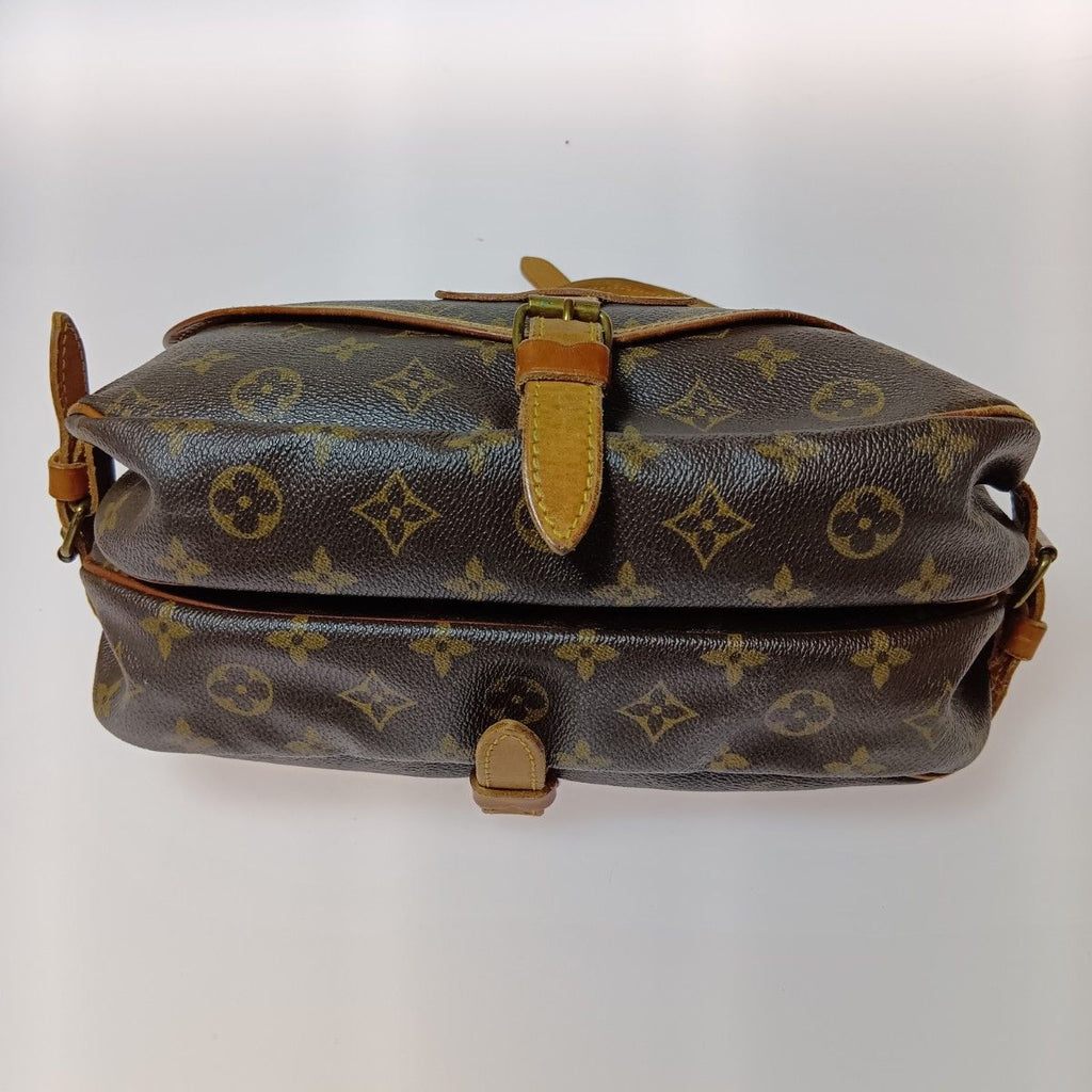 Louis Vuitton Monogram Saumur 30 Shoulder Bag Brown — view 3