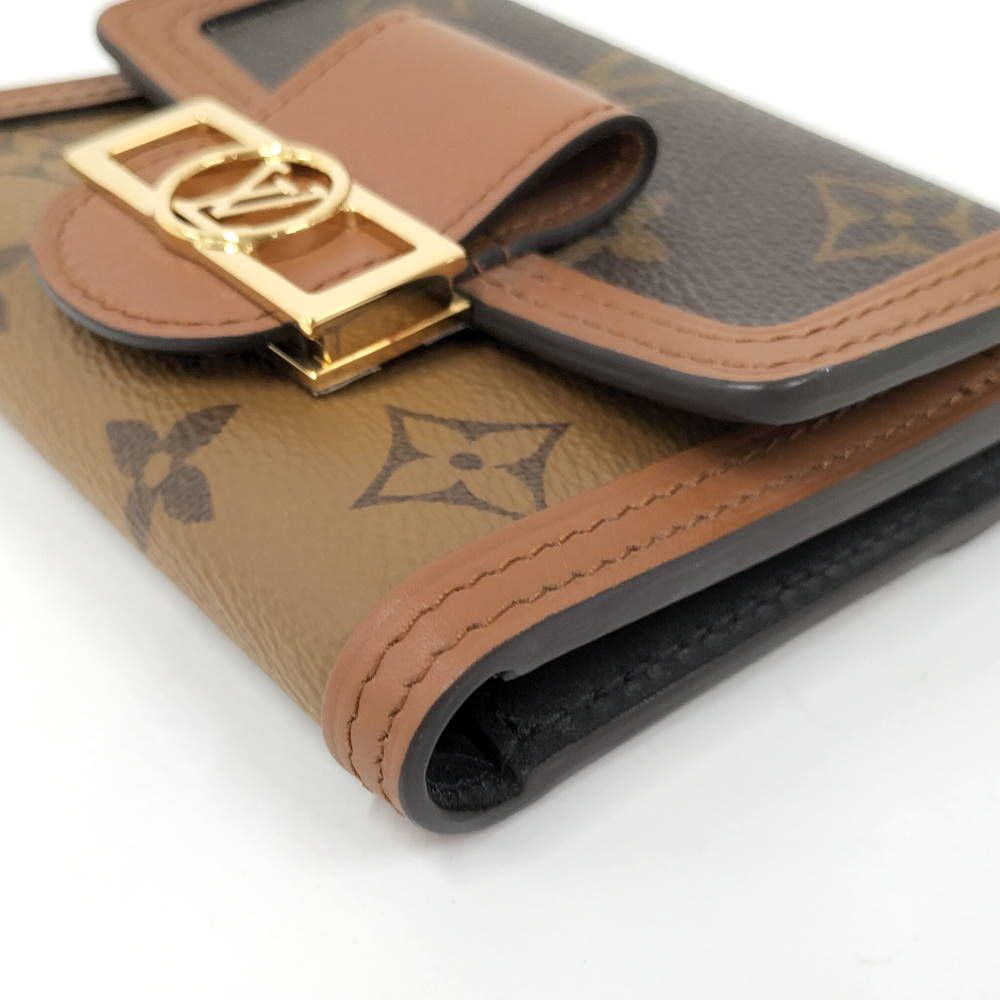 Louis Vuitton Portefeuille Dauphine Compact Trifold Wallet Monogram — view 4