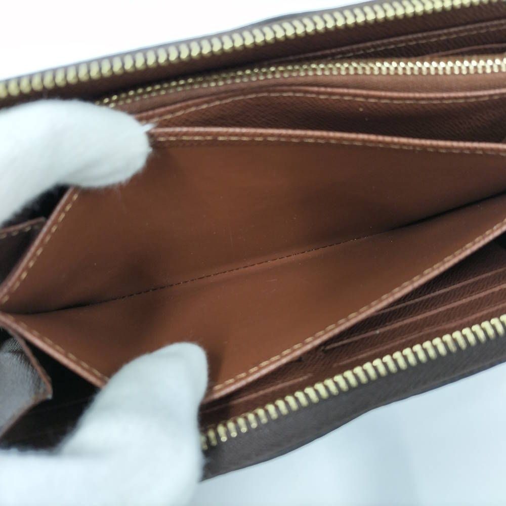 Louis Vuitton Zippy Wallet Monogram — view 8