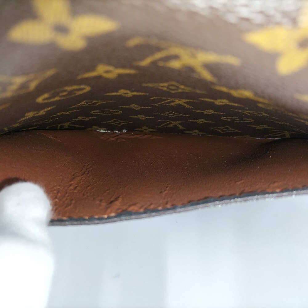Louis Vuitton Saint Cloud GM Shoulder Bag Monogram — view 7