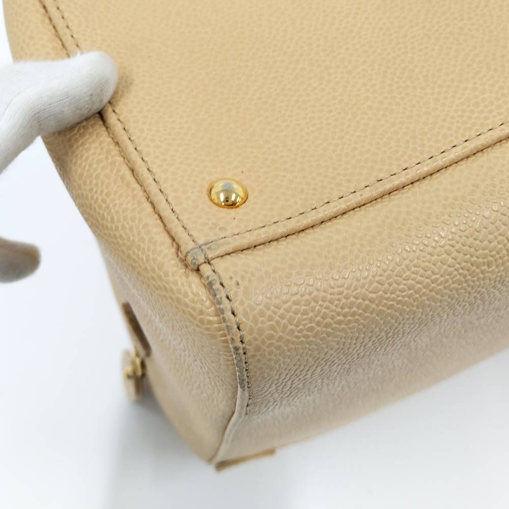 Chanel Chain Shoulder Bag Caviar Leather Beige — view 7