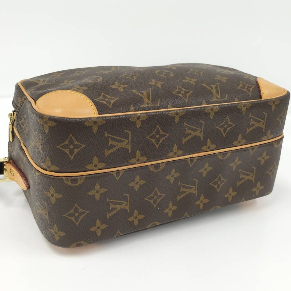 Louis Vuitton Nile GM Shoulder Bag Monogram — view 4