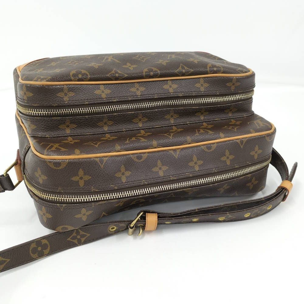 Louis Vuitton Nile GM Shoulder Bag Monogram — view 6