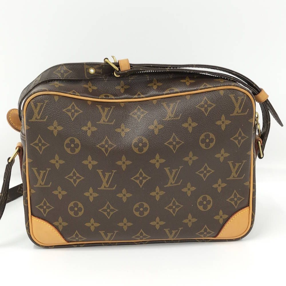 Louis Vuitton Nile GM Shoulder Bag Monogram — view 2