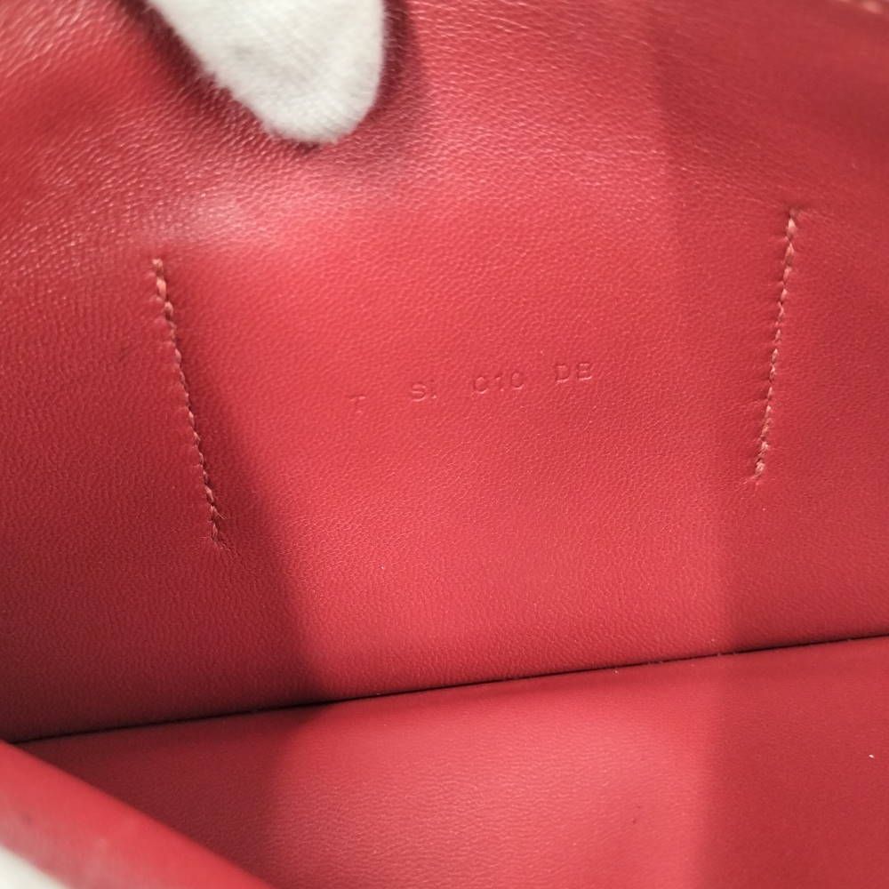 Hermes Dogon GM Bifold Wallet Leather Red — view 9