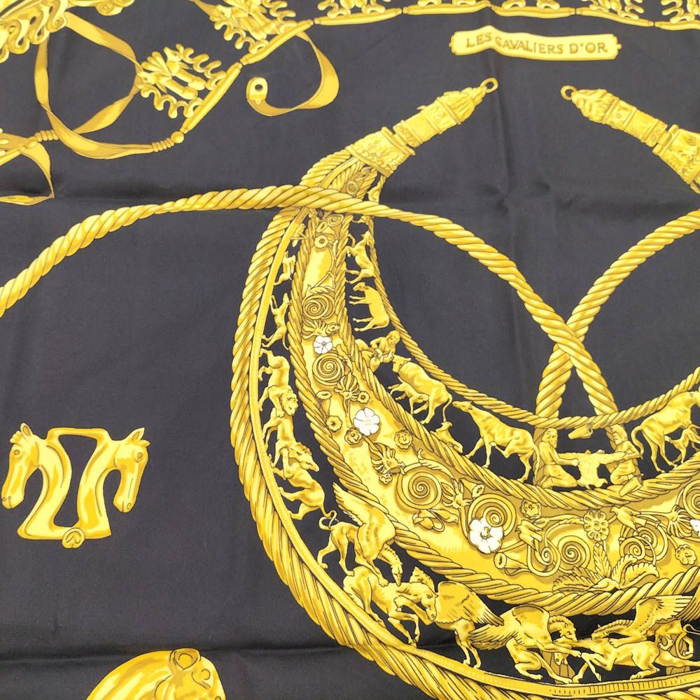 Hermes Carre 90 Scarf les Cavaliers D'or Golden Knight Silk — view 4