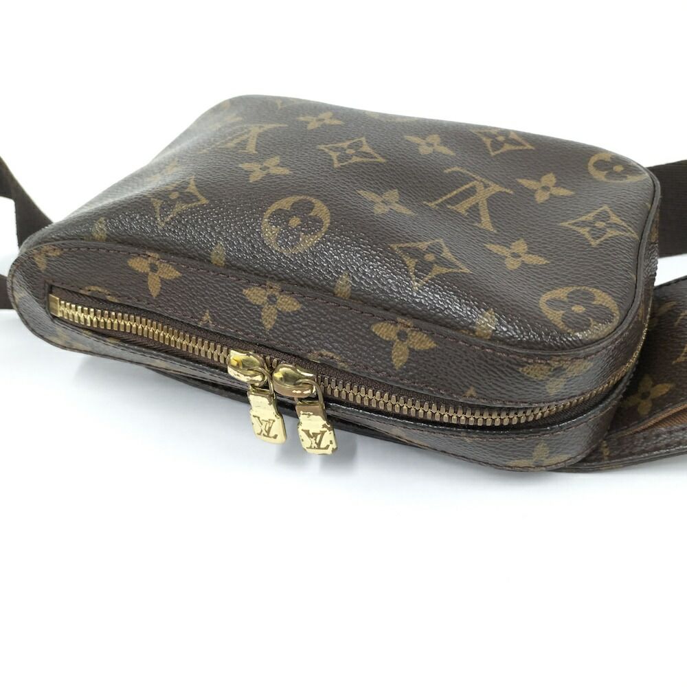 Louis Vuitton Belt Bag Geronimos Monogram — view 5