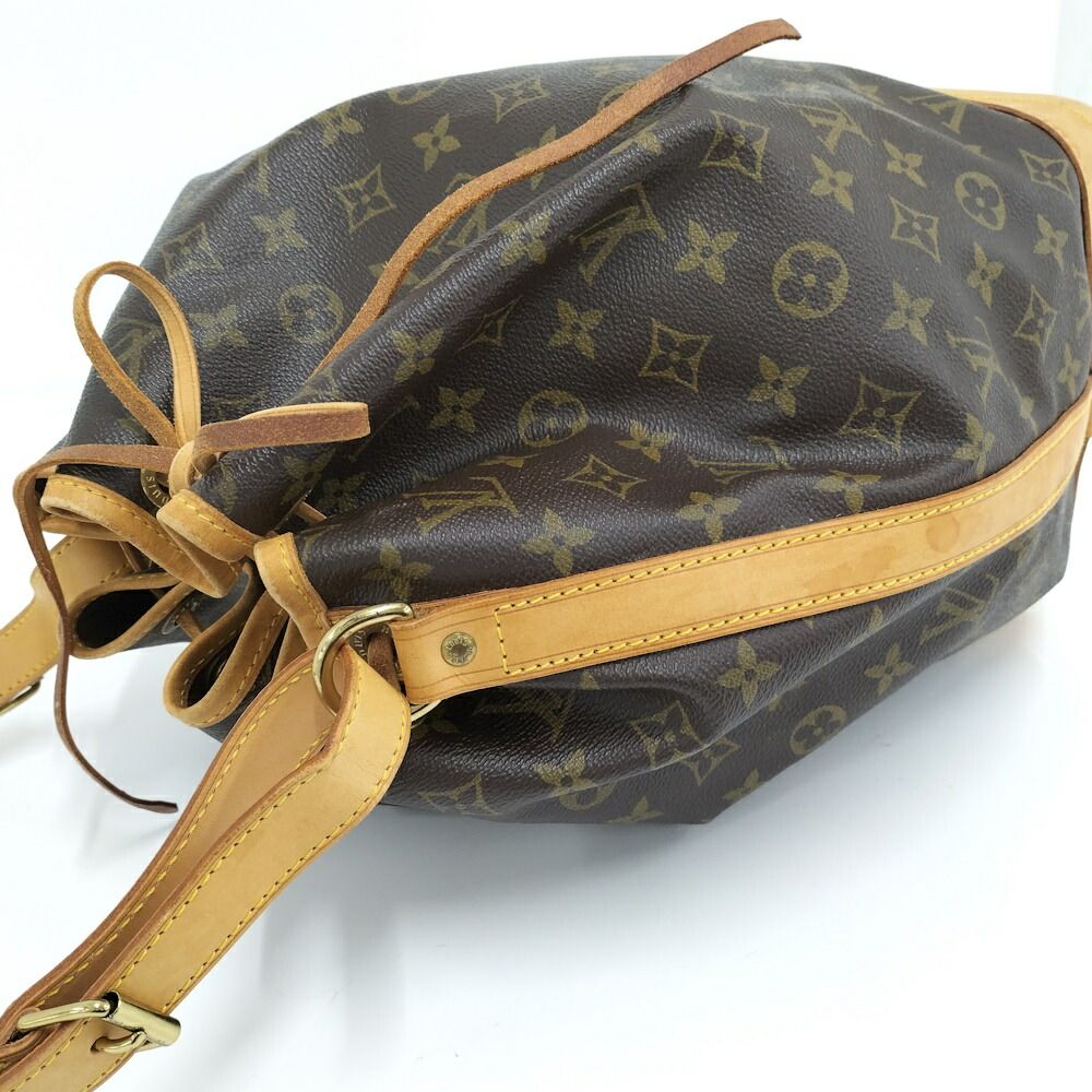 Louis Vuitton Noe Drawstring Bag Monogram — view 5