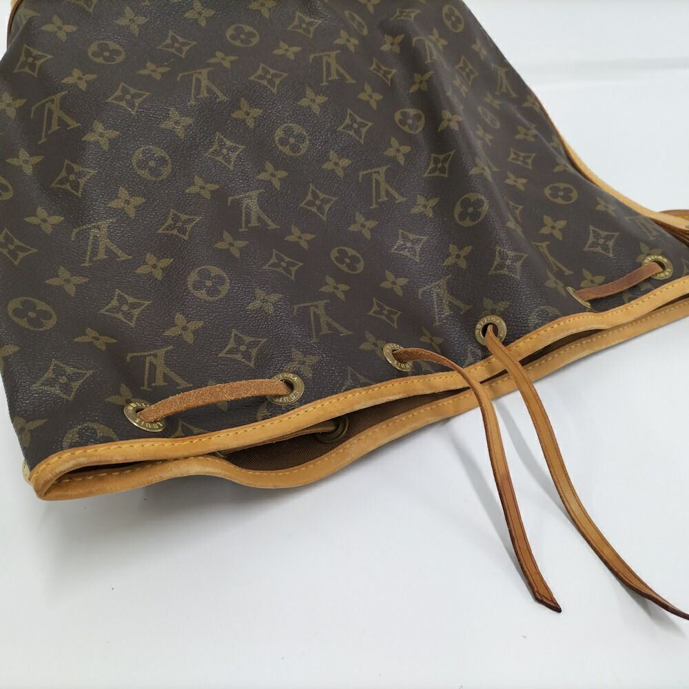 Louis Vuitton Noe Drawstring Bag Monogram — view 7