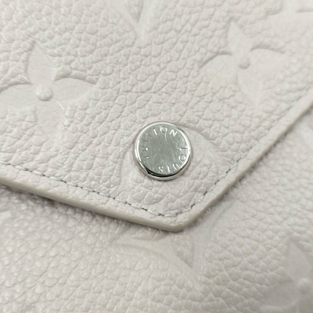 Louis Vuitton Portefeuille Victorine Monogram Empreinte Bloom Wallet — view 6