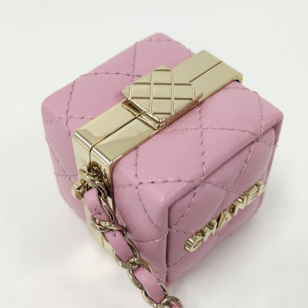 Chanel Mini Bag Charm Quilted Lambskin Pink — view 5