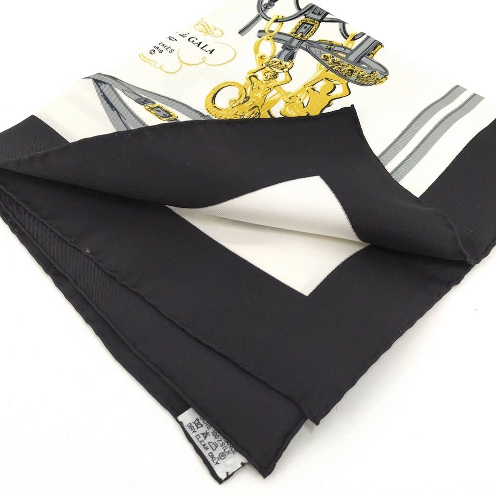 Hermes Carre 45 Scarf Brides de Gala Ceremonial Bridle Black White — view 3