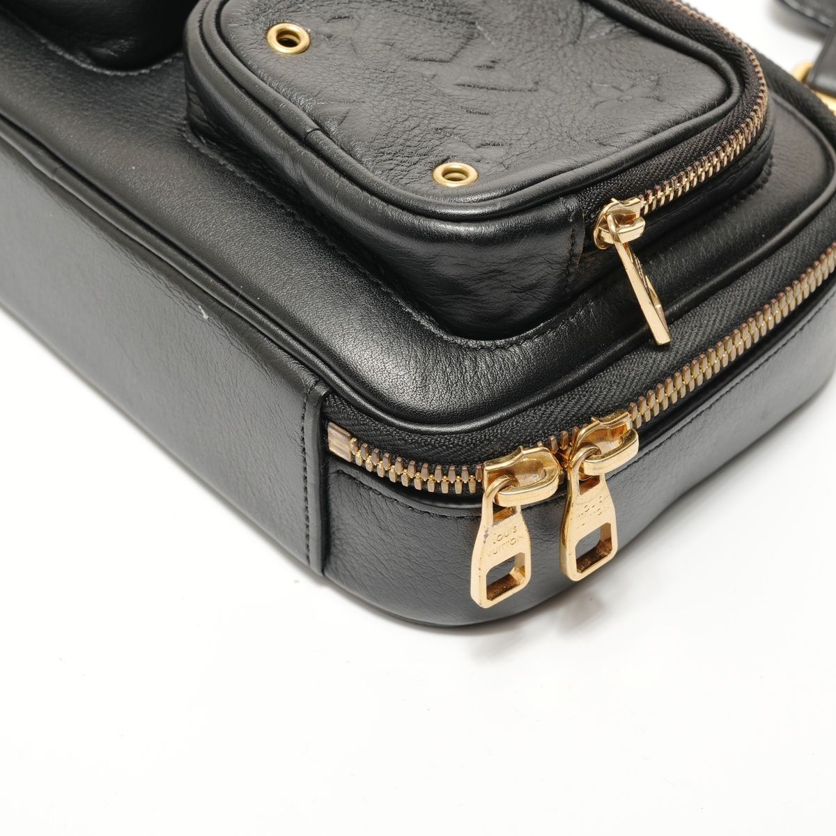 Louis Vuitton Shoulder Bag Utility — view 6