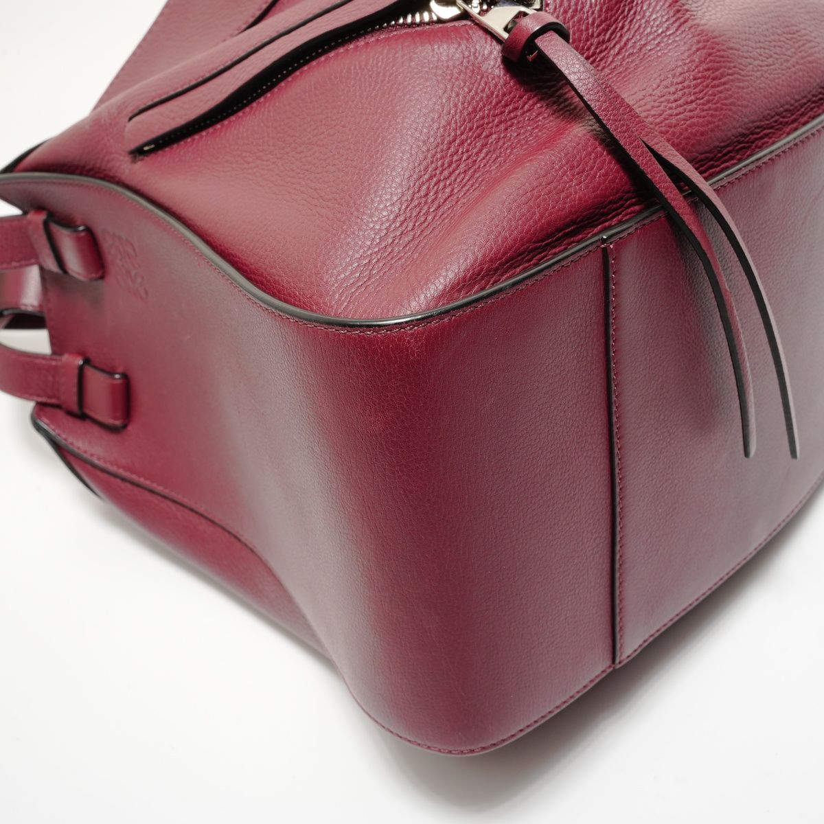Loewe Handbag Hammock Leather Bordeaux — view 5