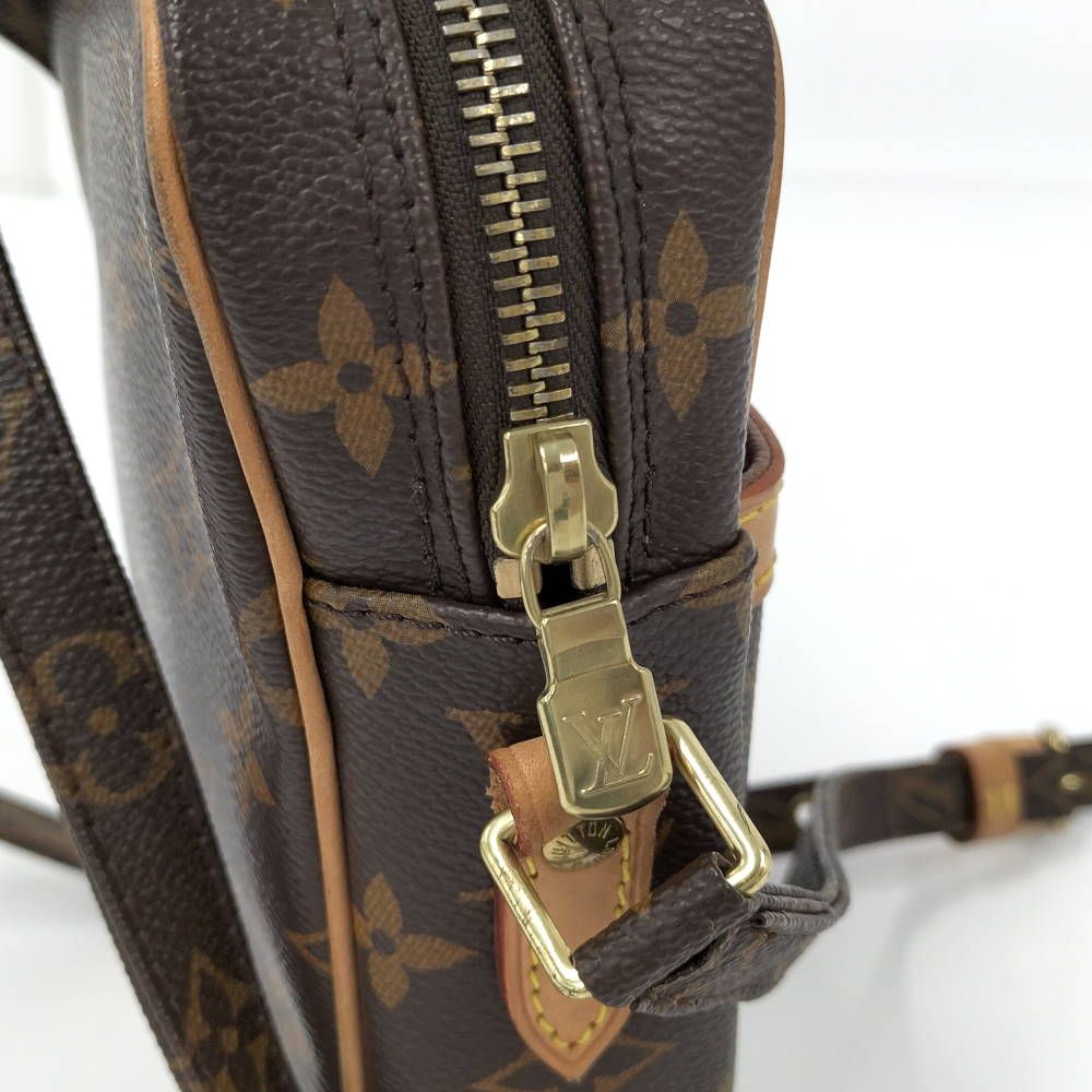 Louis Vuitton Danube Shoulder Bag Monogram — view 7